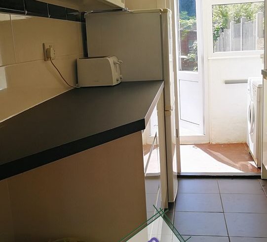 Chirie Camera Dubla in Barking Londra Chirie Camera Dubla in Barking Londra