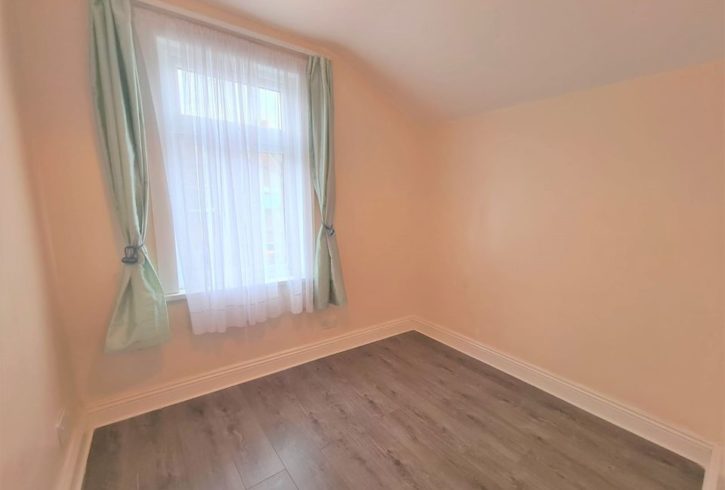 Chirie Casa 3 Dormitoare in Canning Town E16 Londra