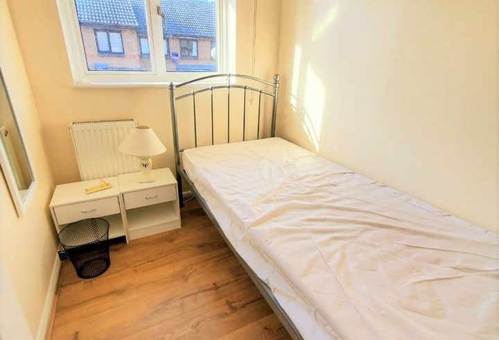 Chirie Casa 3 Dormitoare in Poplar Londra E14 Chirie Casa 3 Dormitoare in Poplar Londra E14