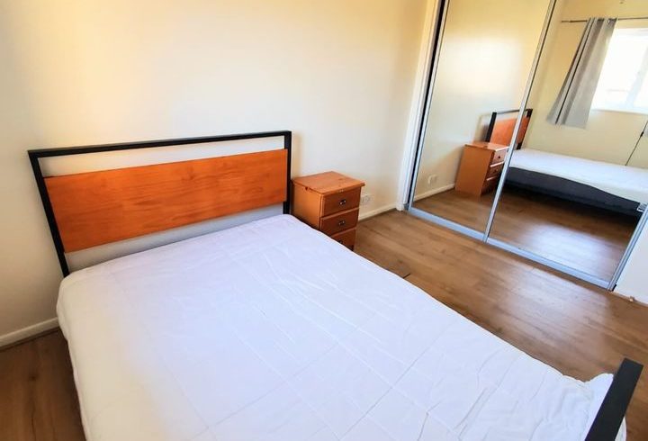 Chirie Casa 3 Dormitoare in Poplar Londra E14 Chirie Casa 3 Dormitoare in Poplar Londra E14