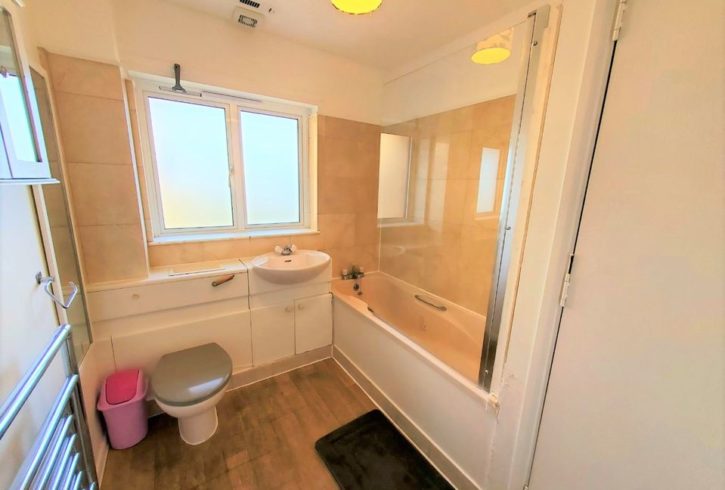 Chirie Casa 3 Dormitoare in Poplar Londra E14 Chirie Casa 3 Dormitoare in Poplar Londra E14