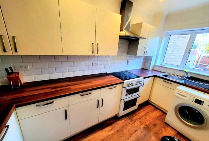 Chirie Casa 3 Dormitoare in Poplar Londra E14 Chirie Casa 3 Dormitoare in Poplar Londra E14