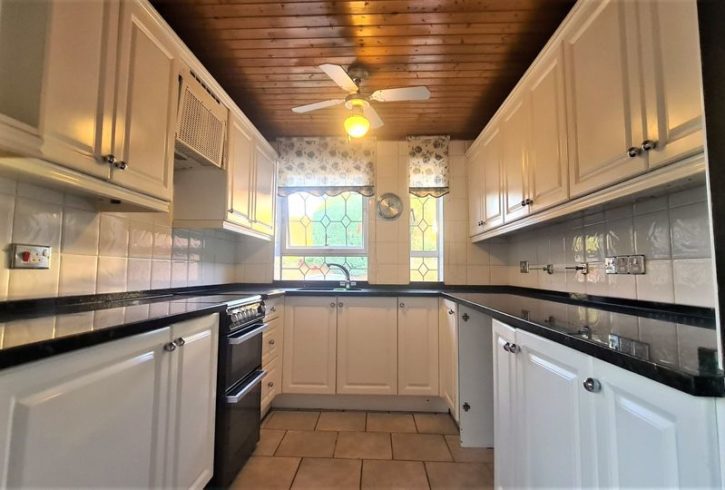 Chirie Casa 4 Dormitoare in Beckton Newham Chirie Casa 4 Dormitoare in Beckton Newham