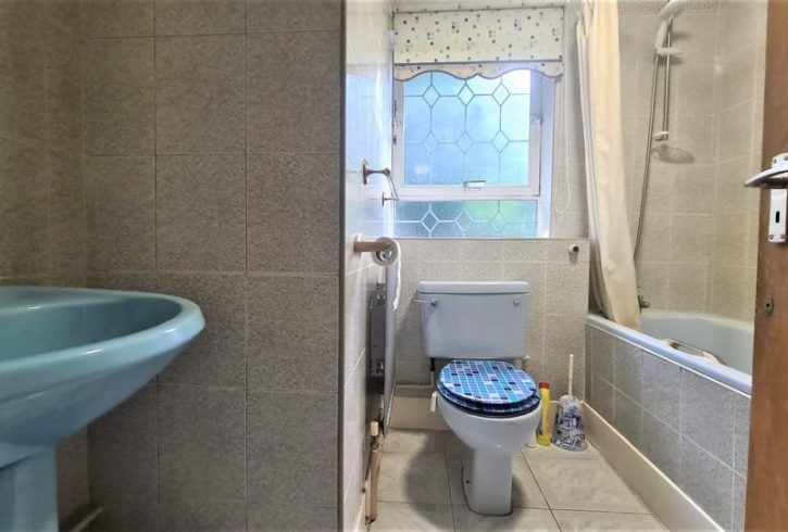 Chirie Casa 4 Dormitoare in Beckton Newham - Imagine 9 Chirie Casa 4 Dormitoare in Beckton Newham - Imagine 9