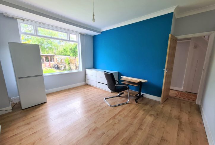 Chirie Casa 4 Dormitoare in Leytonstone Londra E11