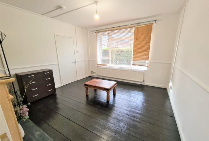 Chirie Casa 3/4 Dormitoare in Canning Town, Londra