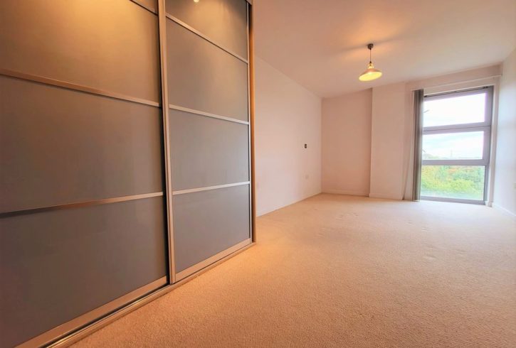 Chirie Penthouse 3 Dormitoare in South Woodford