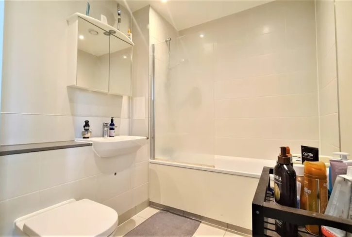 Chirie Studio Flat in Tower Hamlets E14