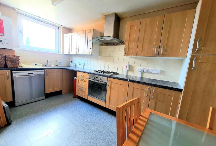 Chirie apartament cu 3 dormitoare Plaistow E13