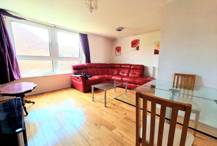 Chirie apartament cu 3 dormitoare Plaistow E13