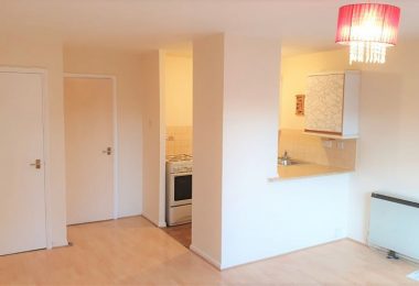 Chirie apartament cu un dormitor in East Ham, E6 6EA UK