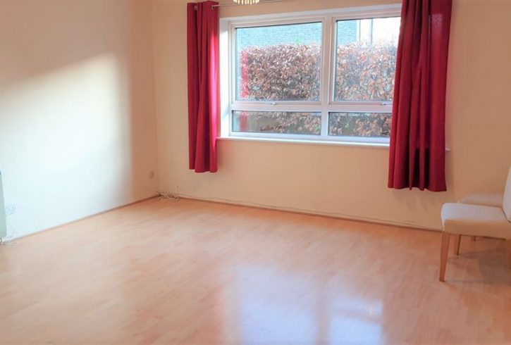 Chirie apartament cu un dormitor in East Ham, E6 6EA UK Chirie apartament cu un dormitor in East Ham, E6 6EA UK