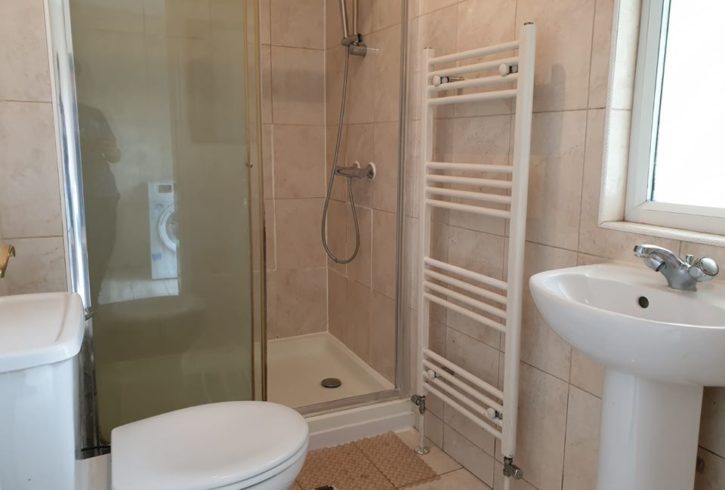 Chirie camera dubla Plaistow