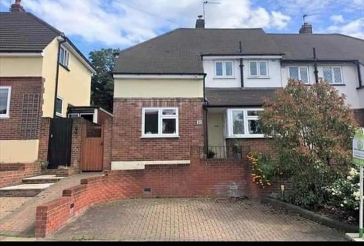 Chirie camera dubla in Romford