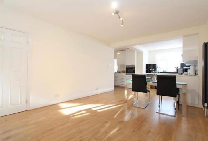 Chirie camera dubla si camera single zona Edgware Station - Imagine 3 Chirie camera dubla si camera single zona Edgware Station - Imagine 3