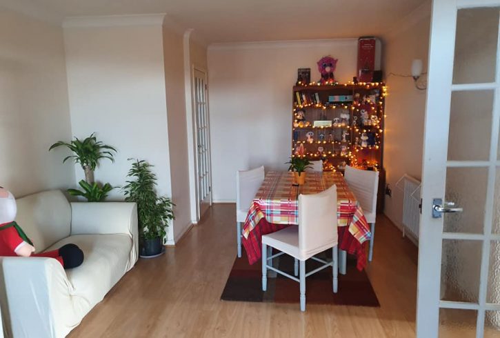 Închiriez camera single in apartament Ilford, IG2 7 - Imagine 2