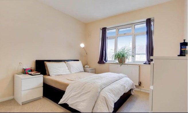 Chirie casa cu 3 dormitoare Canning Town