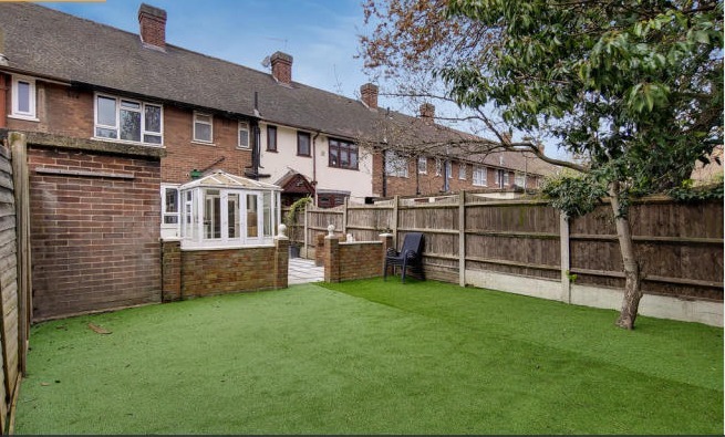 Chirie casa cu 3 dormitoare Canning Town