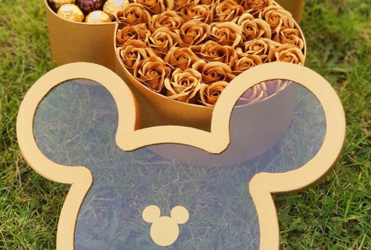 Comanda Aranjamente cu Flori de Săpun oriunde in UK