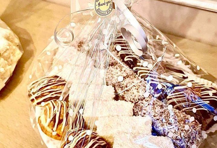 Comanda Platouri Prajituri in Dagenham Londra