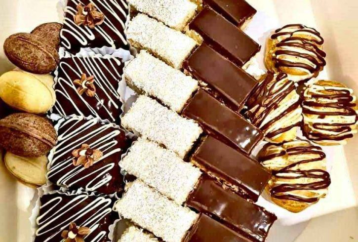 Comanda Platouri Prajituri in Dagenham Londra