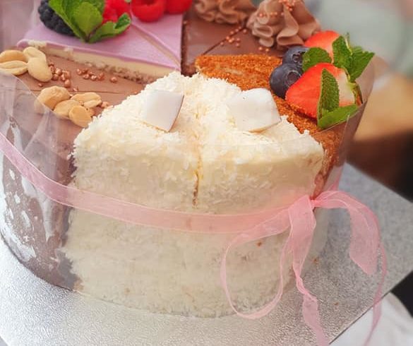 Platouri Prajituri in Slough UK