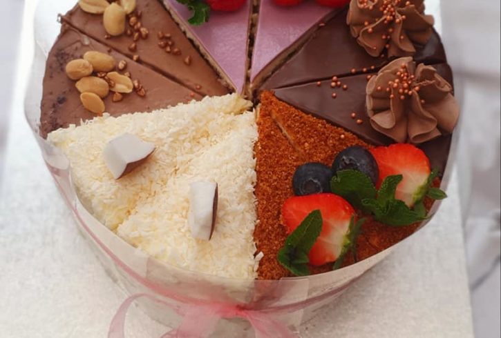 Platouri Prajituri in Slough UK