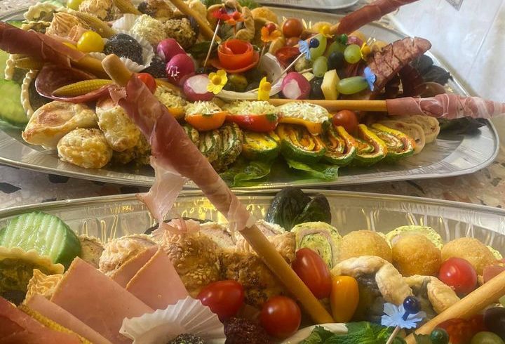 Comenzi Aperitive Saratele Prajituri South Ockendon