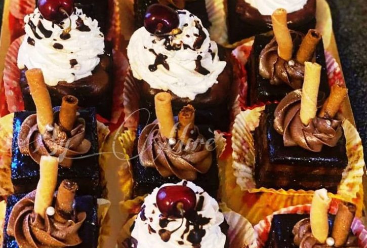 Comenzi Aperitive Saratele Prajituri South Ockendon