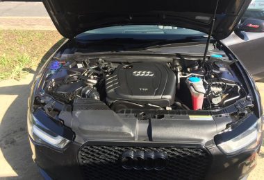 Curatatorie auto cu aburi in Londra