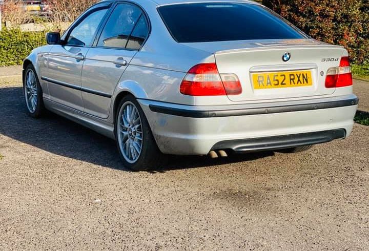 De vanzare auto BMW 330d M sport in Ilford - Imagine 4