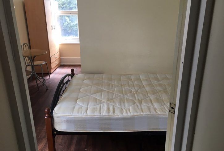 Inchiriem Studio Flat in Plaistow - Londra E13