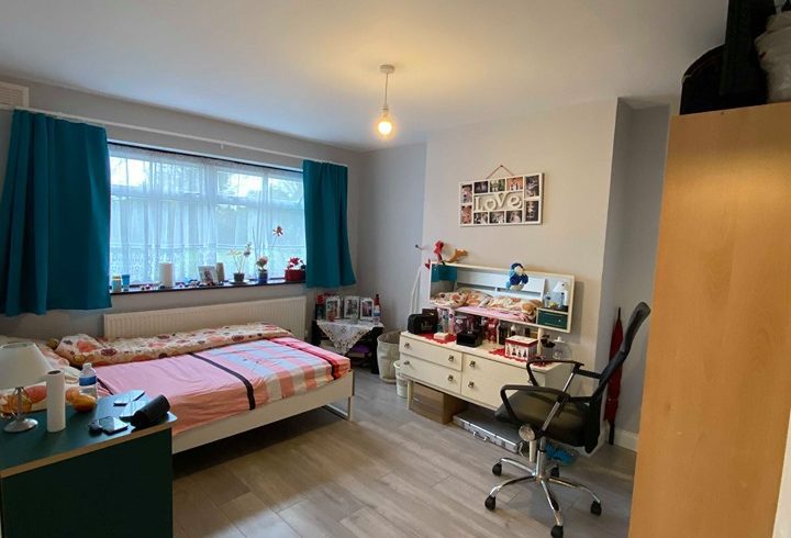 Inchiriem apartament 3 camere in zona Northolt