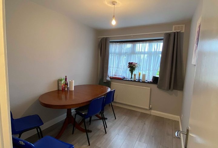 Inchiriem apartament 3 camere in zona Northolt - Imagine 5
