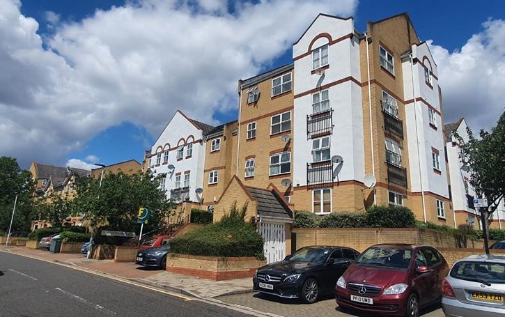 Inchiriem apartament cu o camera in Beckton