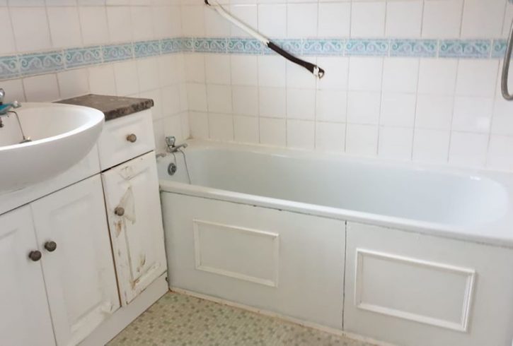 Inchiriem Casa cu 3 Domitoare in Barking - Imagine 7