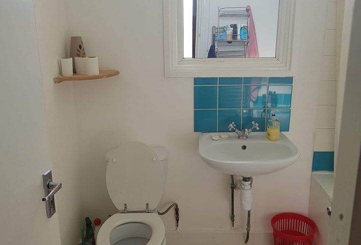 Inchiriez camera King Size in South Harrow HA2 - Imagine 6 Inchiriez camera King Size in South Harrow HA2 - Imagine 6