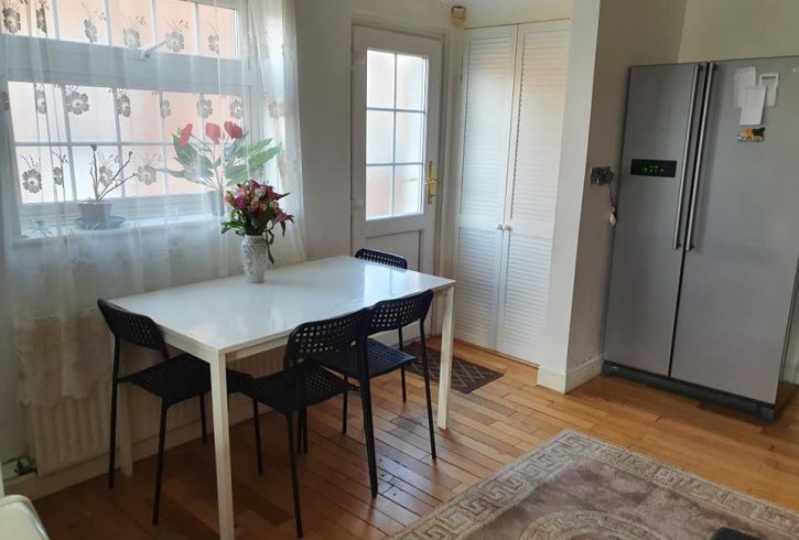 Inchiriez camera dubla in Chigwell - Imagine 2 Inchiriez camera dubla in Chigwell - Imagine 2