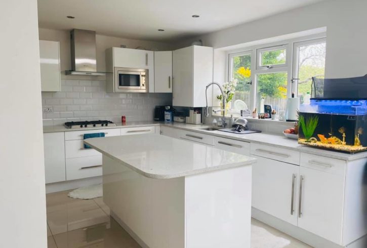 Inchiriez camera dubla in Gants Hill