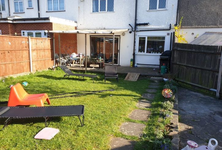 Inchiriez camera dubla in Harrow