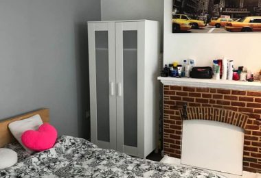 Inchiriez camera king size in Romford