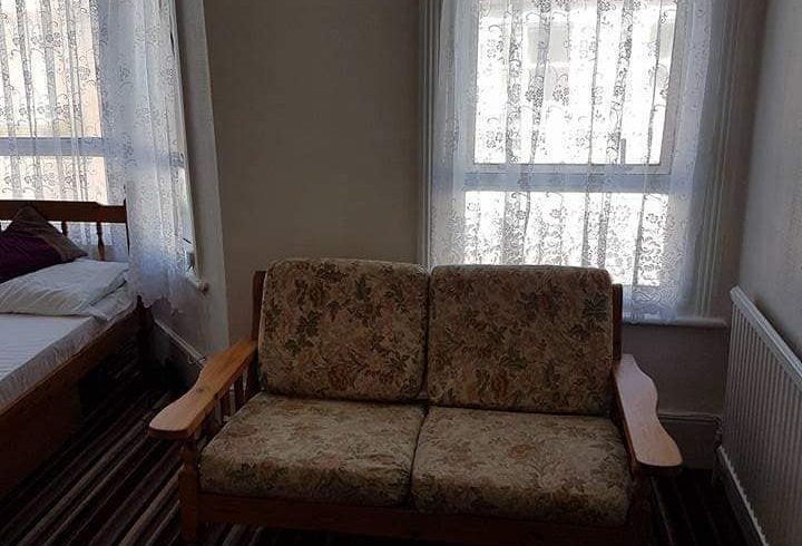 Inchiriez Camera King Size in Zona Harlesden - Imagine 2