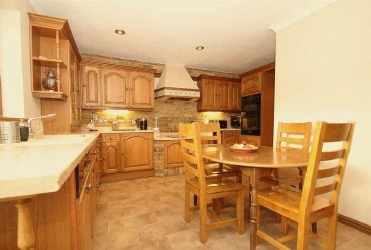 Inchiriez camera single in zona Uxbridge-West Drayton2