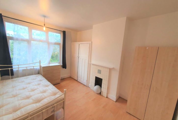 Casa 4 camere in Wood Green - Londra UK