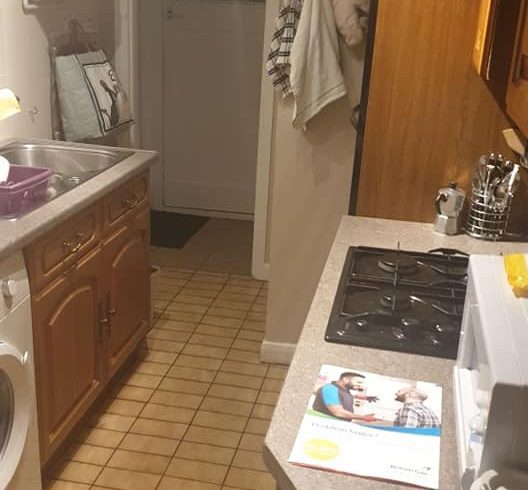 Inchiriez casa mobilata cu 3 camere in Bromley Soutk Inchiriez casa mobilata cu 3 camere in Bromley Soutk