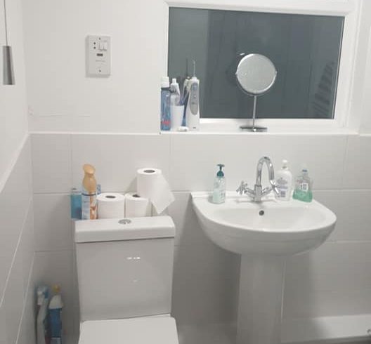 Inchiriez casa mobilata cu 3 camere in Bromley Soutk - Imagine 4 Inchiriez casa mobilata cu 3 camere in Bromley Soutk - Imagine 4