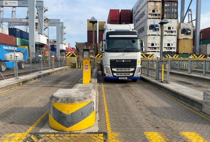 Inna Freight angajeaza Soferi HGV Class 1 Containere