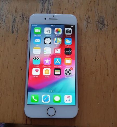 Iphone 7 de vanzare in Harrow Londra HA0