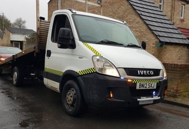 Masina de vanzare Recovery truck Tipper Iveco Basildon