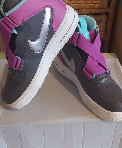 Vanzare Adidasi Nike Dama Barbati Copii in Birmingham